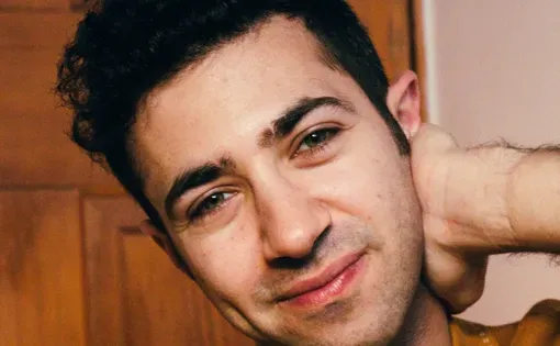 Daniel Lombroso headshot