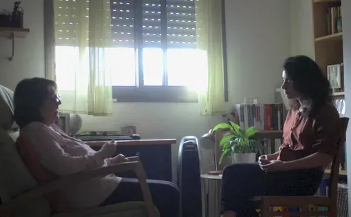 women talk about the decision to be child-free