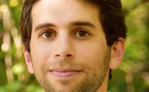 Ferris Jabr headshot