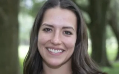 Gabriella Paul headshot