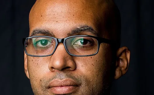 Octavio Jones headshot