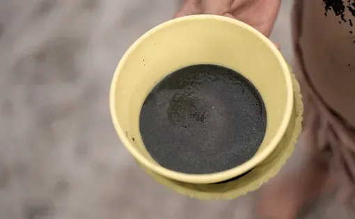Tin thumbnail