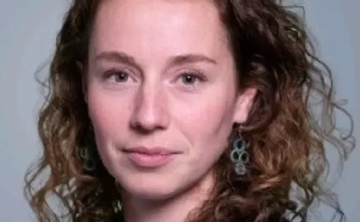 Annegina Randewijk headshot