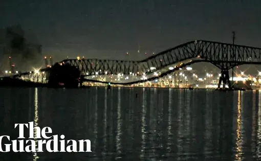 Video thumbnail: Moment bridge collapses in Baltimore after cargo ship collision