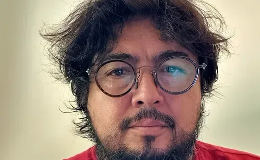 Juan Espinoza headshot