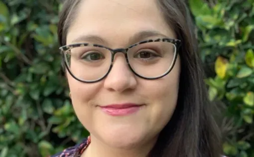 headshot of Teresa Mioli