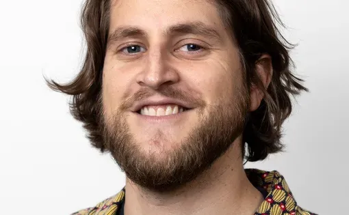 Chris Essig headshot