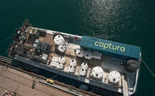 Captura’s 100-tonne-per-year pilot system at AltaSea at the Port of Los Angeles. Credit: Captura