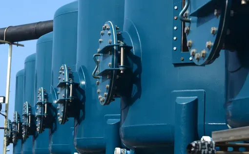 Captura’s degassers at its 1000-tonne-per-year pilot plant in Hawai’i, which remove CO2 from seawater. Image by Laura Ruminski. United States.