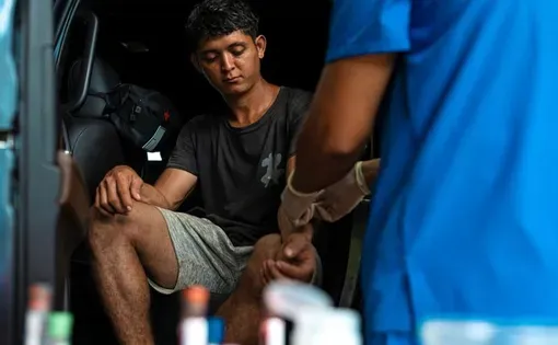 Man gets blood drawn