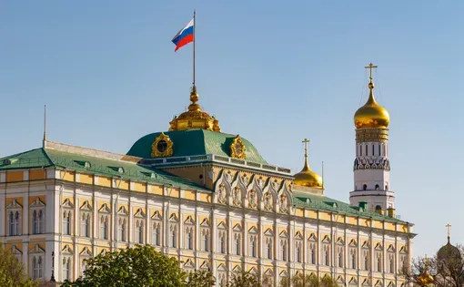 Kremlin thumbnail2