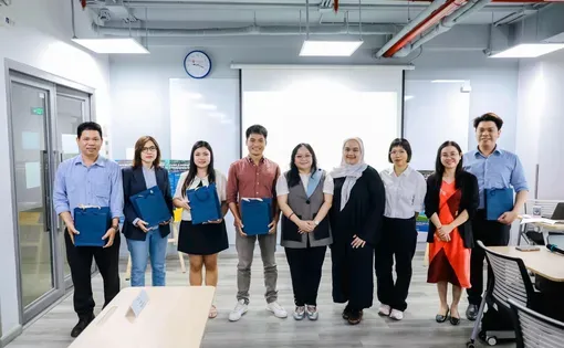 Resource persons and co-facilitators from Green Voice Matters workshop in Van Lang University,  Image by Huynh Tan Loi. Vietnam, 2026.
