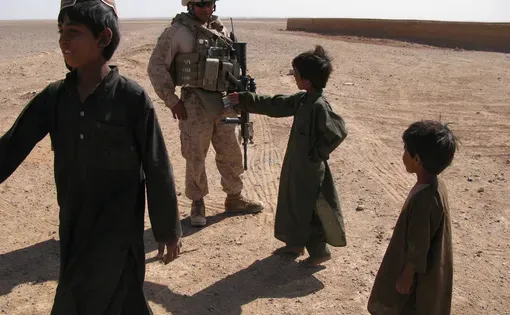 Image by Vanessa Gezari. Afghanistan, 2010.