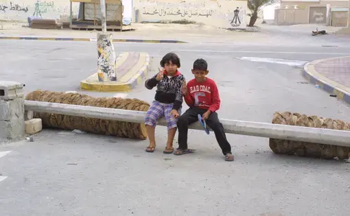 Media file: Kids roadblk 2.JPG