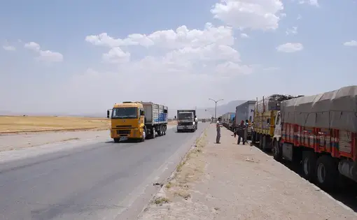 Media file: SilopiTrucks.JPG