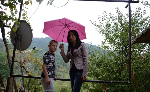 Media file: Zulbie Ahmed mayor and her son.JPG