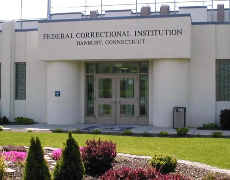 Who Holds Halfway Houses Accountable? Pulitzer Center