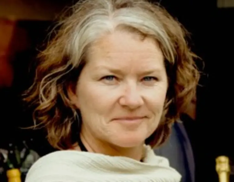Georgina Gustin - Vimarsana News
