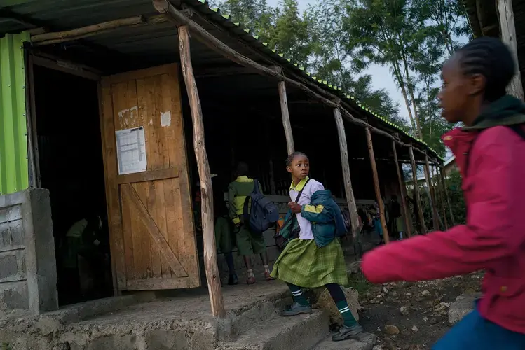 The Bridge school in Kiserian, one of hundreds that the company operates in Kenya. Image by Diana Zeyneb Alhindawi for The New York Times. Kenya, 2017.<br />
