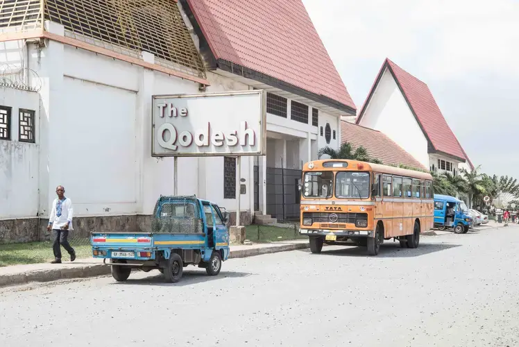 Qodesh Church from the outside. This is one of the biggest, most charismatic churches in Ghana. Image by Tomaso Clavarino. Ghana, 2018.