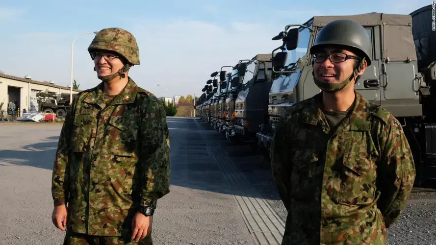 Pvt. Hiroki Yasugahara (left) and Pvt. Katsunari Takahashi (right) are both new recruits. Image by Emiko Jozuka. Japan, 2018.