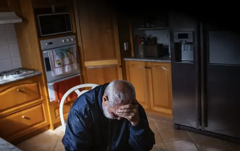 David Tonkin sits in his kitchen at his home in Perth, Australia, Sunday, July 21, 2019. Tonkin blames his son's death on a system that allowed him to see 24 different doctors and get 23 different medications from 16 different pharmacies _ all in the space of six months. Between January and July 2014 alone, Matthew Tonkin got 27 prescriptions just for oxycodone. Image by David Goldman. Australia, 2019.