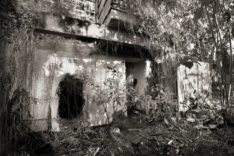 The remains of the Belo Mansion, where women and girls were imprisoned and used as sex slaves. Image by Cheryl Diaz Meyer. Philippines, 2019.