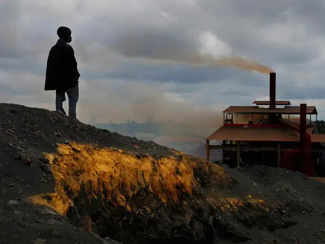 The huge lead and zinc mine and smelter in Kabwe closed in 1994 but the 6m tonnes of slag and tailings remain, including Black Mountain. Image by Larry C. Price. Zambia, 2017.