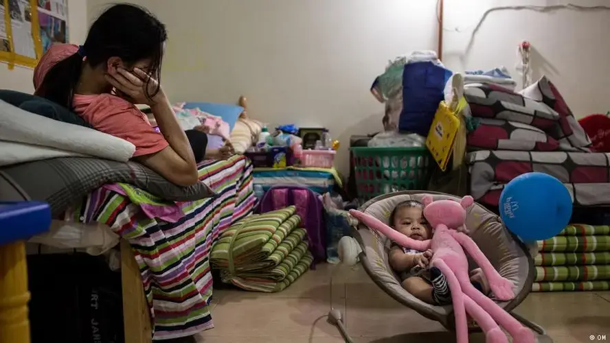Ann got pregnant by her Egyptian boyfriend. She later found out that he had given her a false name but decided to marry him anyway to avoid prison. Image by OM. Qatar, 2017.