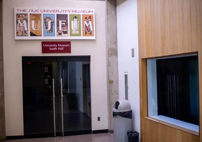 The South Hall entrance to the University Museum is seen at Southern Illinois University on Thursday, July 16 at Faner Hall in Carbondale. Image by Brian Munoz. United States, 2020.