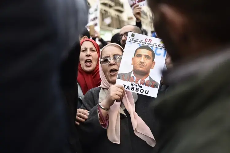 Demonstration against the arrests in January 2020. Image courtesy of Daraj. Algeria, undated.
