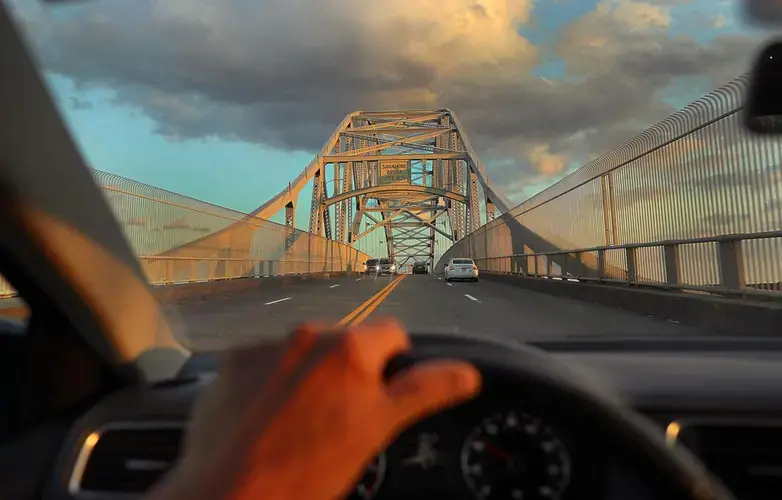 Crossing over the Sagamore Bridge. Image by John Tlumacki. United States, 2019.