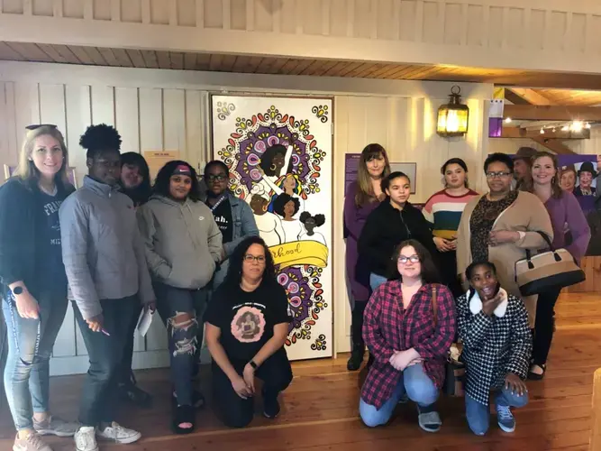Image from the Franklin Middle School Sisterhood Program Mural Project. Image courtesy of Barb Garvey. United States, undated.