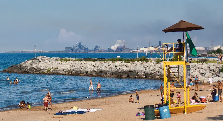 edge_greatlakes_factorybeach_inline.jpg