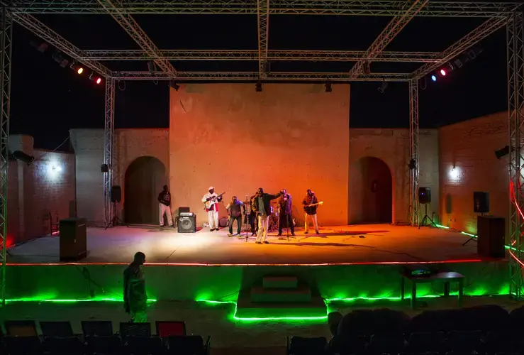 A band performs at the French cultural center in Agadez, Niger, Jan. 14, 2018. Image by Joe Penney. Niger, 2018.