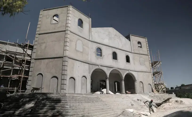 Notre-Dame du Perpétuel Secours rises in Delmas’ Fragneauville neighborhood. Image by Jose A. Iglesias. Haiti, 2020.