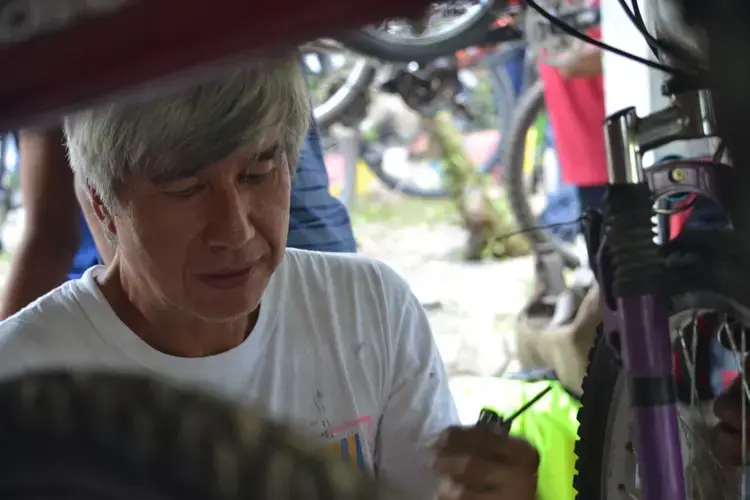 Joel Uichico is the president of Bikes for the Philippines Foundation. Since 2011, the organization has been donating second-hand bicycles to poor Grades 7 to 12 students living in rural areas. As a result, they can keep going to school and gain an education.