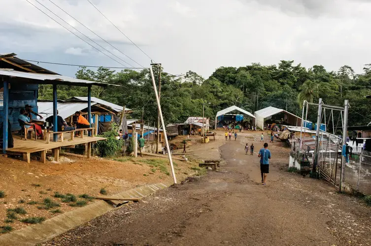 The village of La Peñita, where Panamanian officials process migrants who have come through the Gap. Image by Lisette Poole for The California Sunday Magazine.