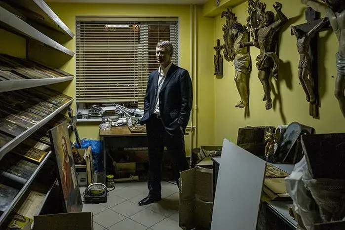 Yevgeny Roizman, former mayor of Yekaterinburg, Russia, has opened a museum of religious icons. He has taken a hardline stance against drug users. Image by Misha Friedman. Russia, 2018.