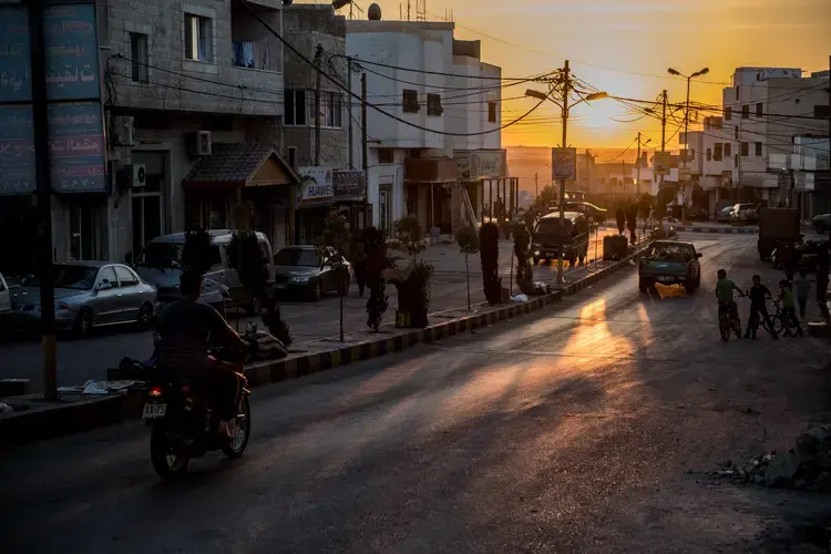 Roughly 50,000 Syrian refugees have settled in Ar Ramtha, Jordan, just across Syria's border. Image by Neil Brandvold. Jordan, 2017.