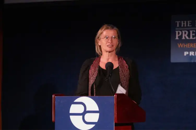 Photojournalist Monika Bulaj shared with the audience the capacity of photography to transcend borders. Image by Jin Ding. United States, 2019.