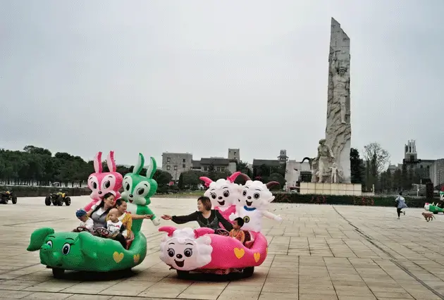 Rebirth Square, in the center of New Beichuan. Image by Sim Chi Yin/VII Photo. China, 2015.