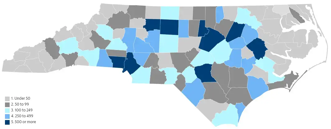 NC Eviction Filings: Landlords in North Carolina sought 18,333 evictions from June 24 to September 3, the period in which state and federal moratoriums were not in place. That's half of the number of cases that were filed during the same time period in 2019. The map shows the number of court filings by county in the months between moratoriums. Map by David Raynor / The North Carolina News Collaborative. United States, 2020.<br />
