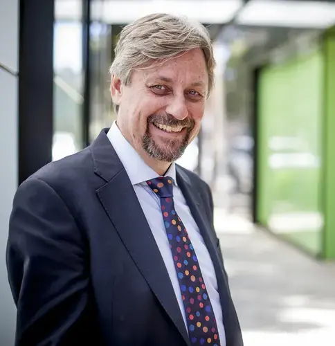 Scott O'Neill, director of the Institute of Vector-Borne Disease at Monash University in Australia, has studied the transmission of the dengue virus to humans by Aedes aegypti mosquitoes. Image courtesy Monash University.