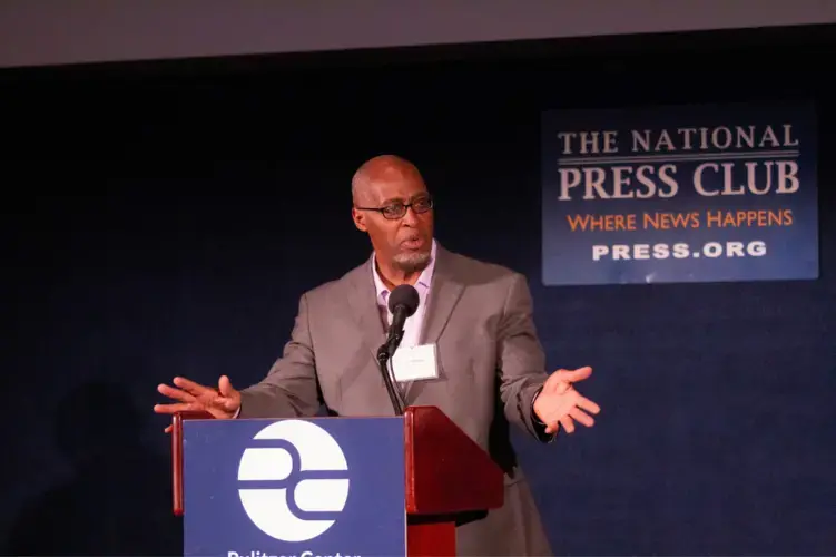 Investigative reporter and grantee Phillip Martin discusses his five-part series on caste in South Asian communities in America. Image by Jin Ding. United States, 2019.