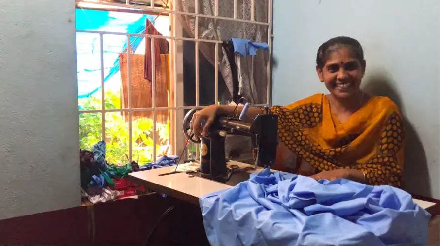 Suchitra, a beedi worker and tailor, explains how and why she is currently enrolled in both forms of livelihood. Image by Pallavi Puri. India, 2019.