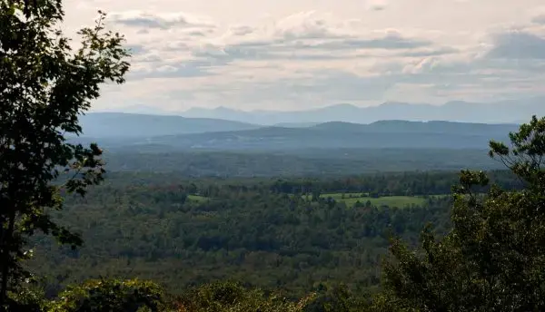 Mountain views in Oxford County seen from Route 117. Image by Linda Coan O’Kresik/BDN. United States.<br />