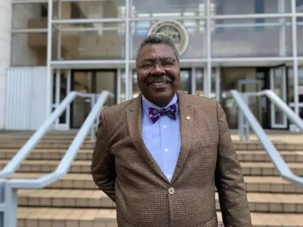 Marcos A. Rivera Ortiz stands outside of court in San Juan, Puerto Rico. Image by Natasha S. Alford. United States, 2019.