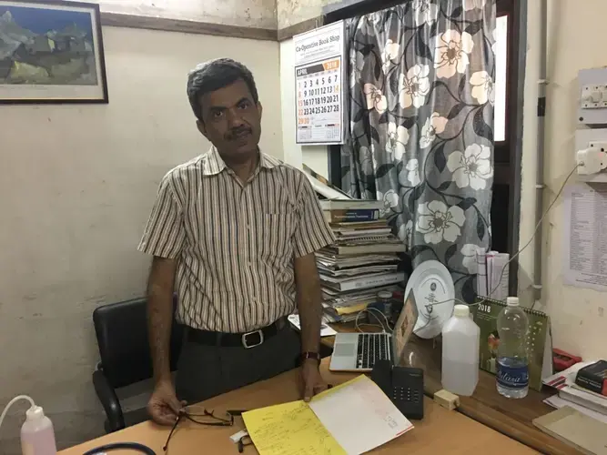 Yogesh Jain is a doctor at the Jan Swasthya Sahyog hospital in Ganiyari, Chhattisgarh, India. He says the hospital has been inundated with women needing sterilization procedures after camps were banned. Image by Hannah Harris Green/The World. India, 2019.