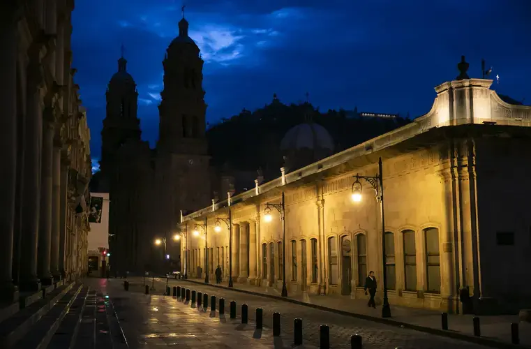 Dawn in Zacatecas. The Catedral Basílica de Zacatecas is in the background. The city, the capital of Zacatecas state, was founded in the 16th century. Image by Erika Schultz. Mexico, 2019. 